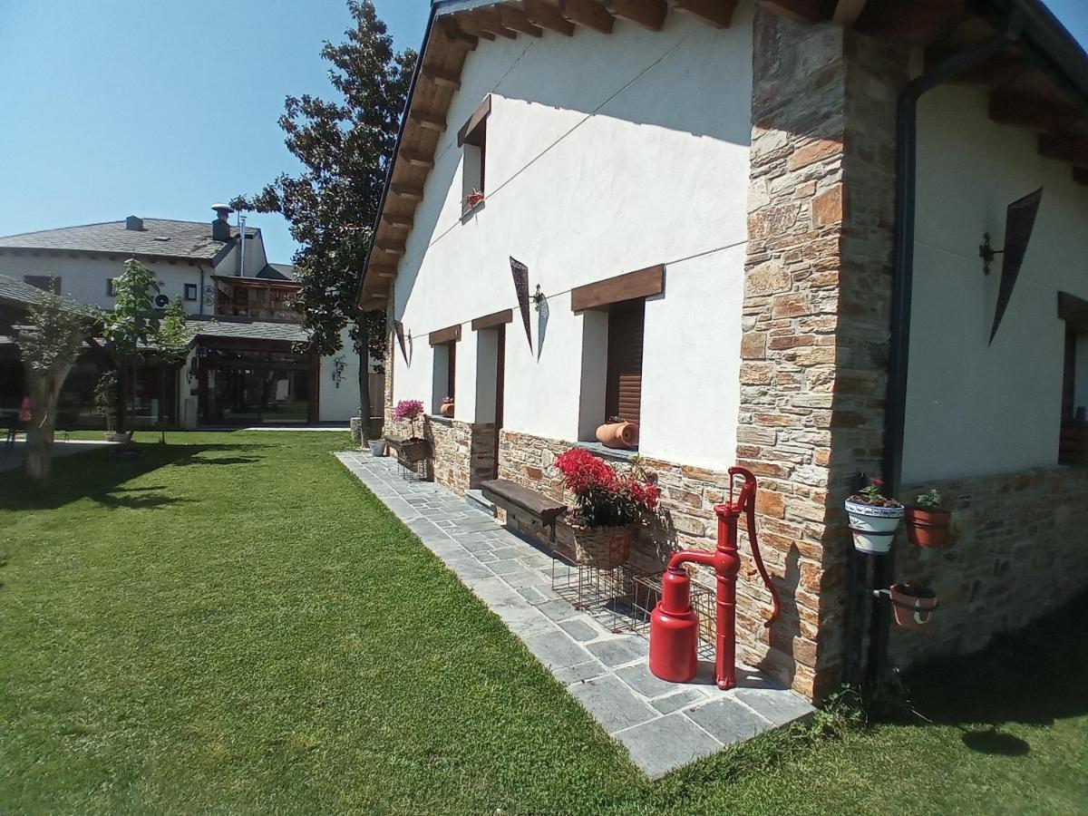 Albergue La Medina De Camponaraya Exterior foto